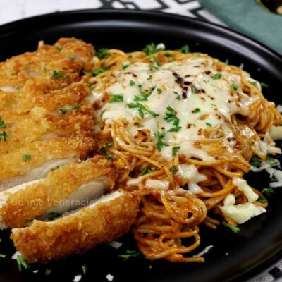 Fried chicken and spaghetti