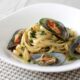 Fettuccine aglio e olio with fresh mussels