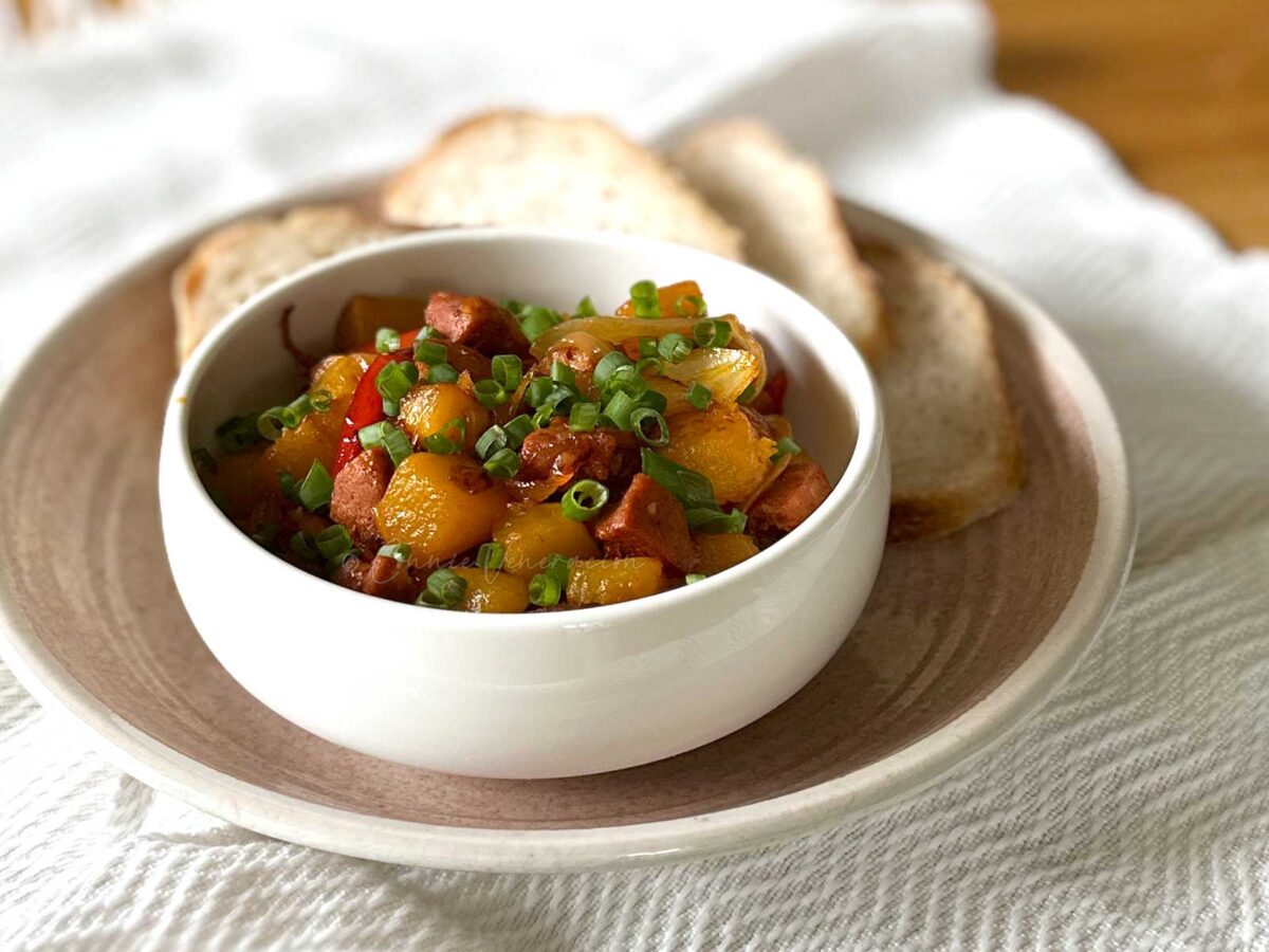 Calabaza con chorizo (squash with sausage)