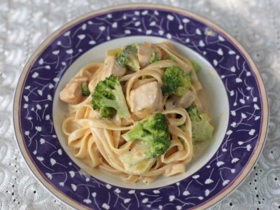 Chicken and broccoli pasta with garlic butter cream sauce