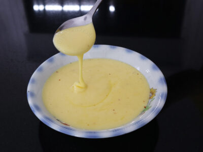 Hollandaise sauce