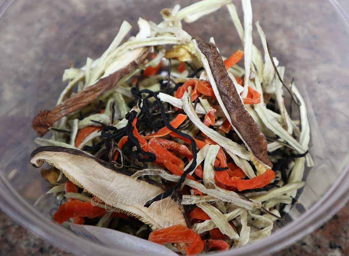 Dried seaweed, shiitake, turnip and carrot