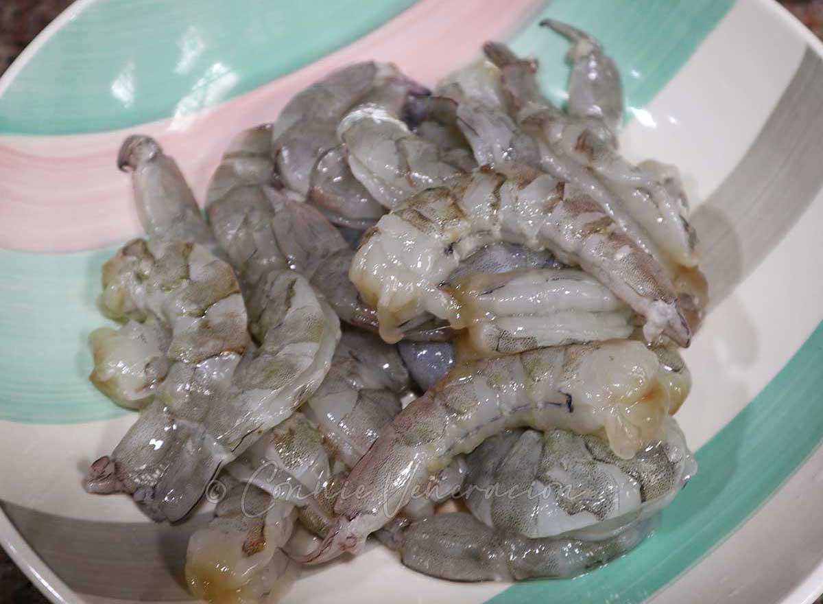 Fresh shelled shrimps