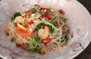 Thai glass noodle salad (yum woon sen)￼
