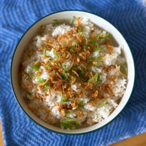 Fried rice (sinangag) with fried shallots and garlic, and sliced scallions