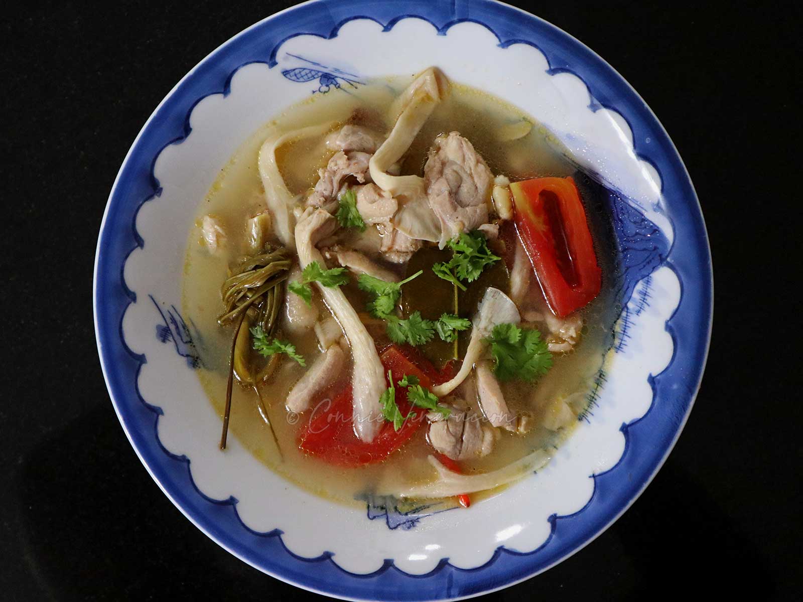 Chicken tom yum