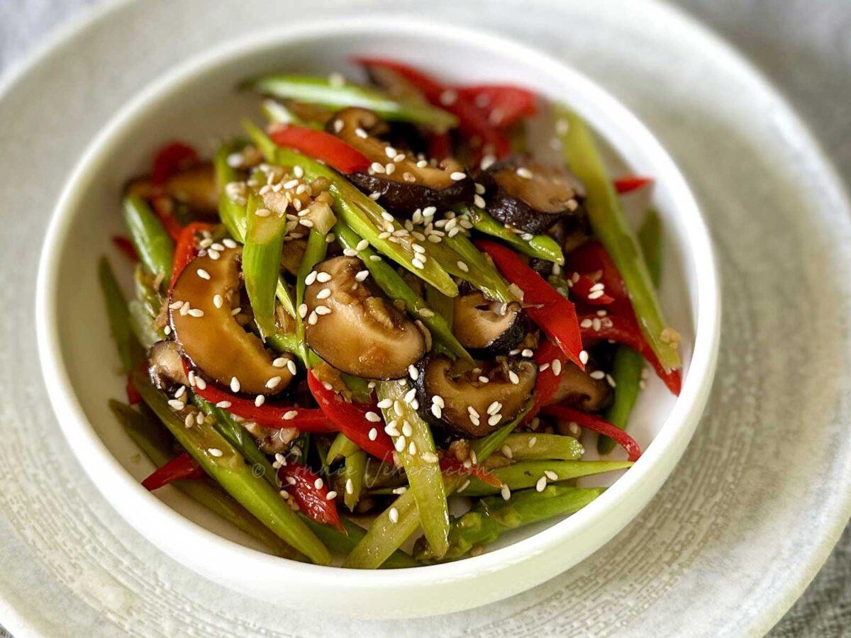 Shiitake and asparagus stir fry