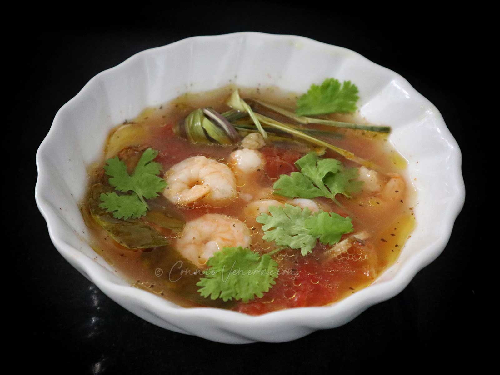 Shrimp tom yum