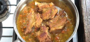 Braising pork rib chop and vegetables
