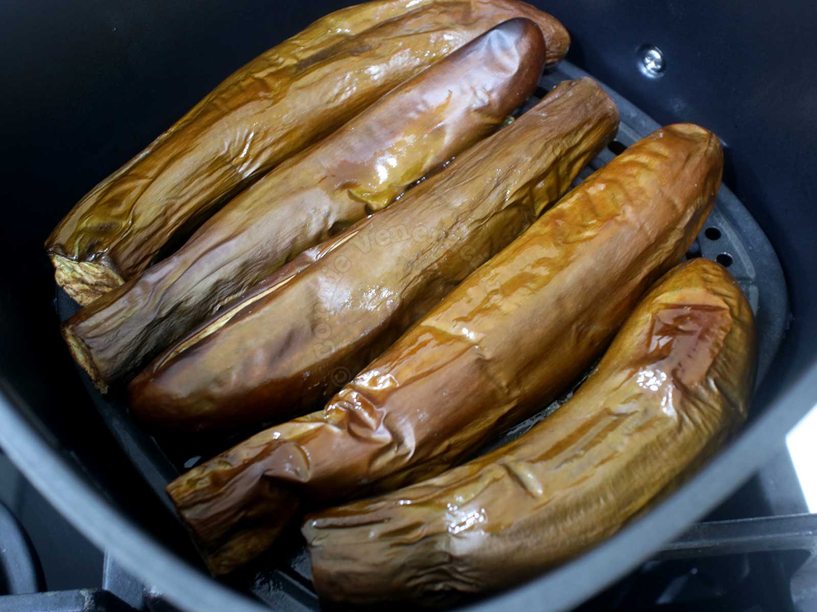 Air fried eggplants