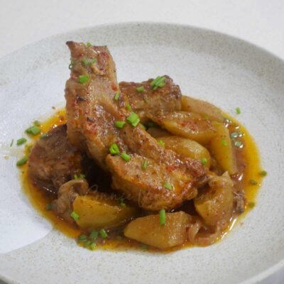 Pork baby back ribs and apple stew