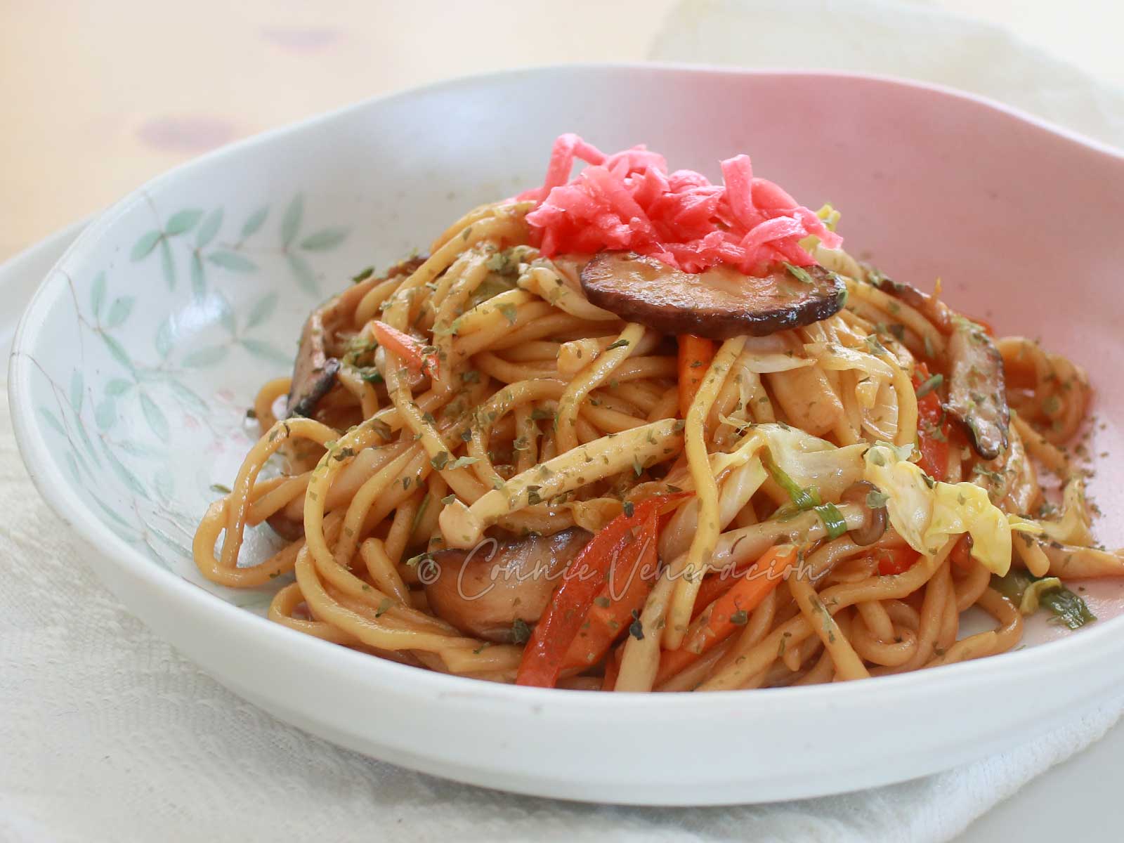 Mushroom yakisoba