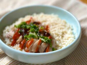 Rice cooker Hainanese-style chicken