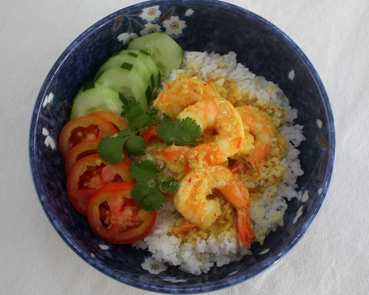 20-minute shrimp curry rice bowl
