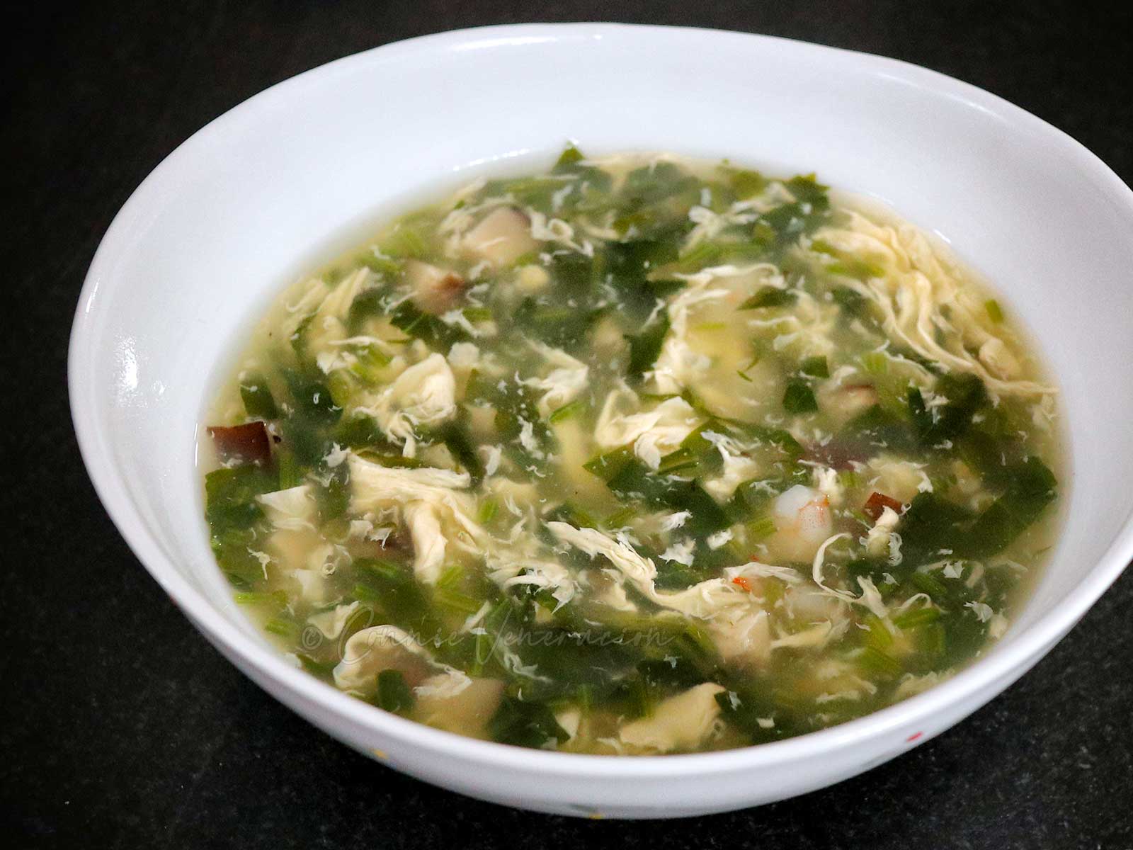 Chinese spinach (amaranth) egg drop soup