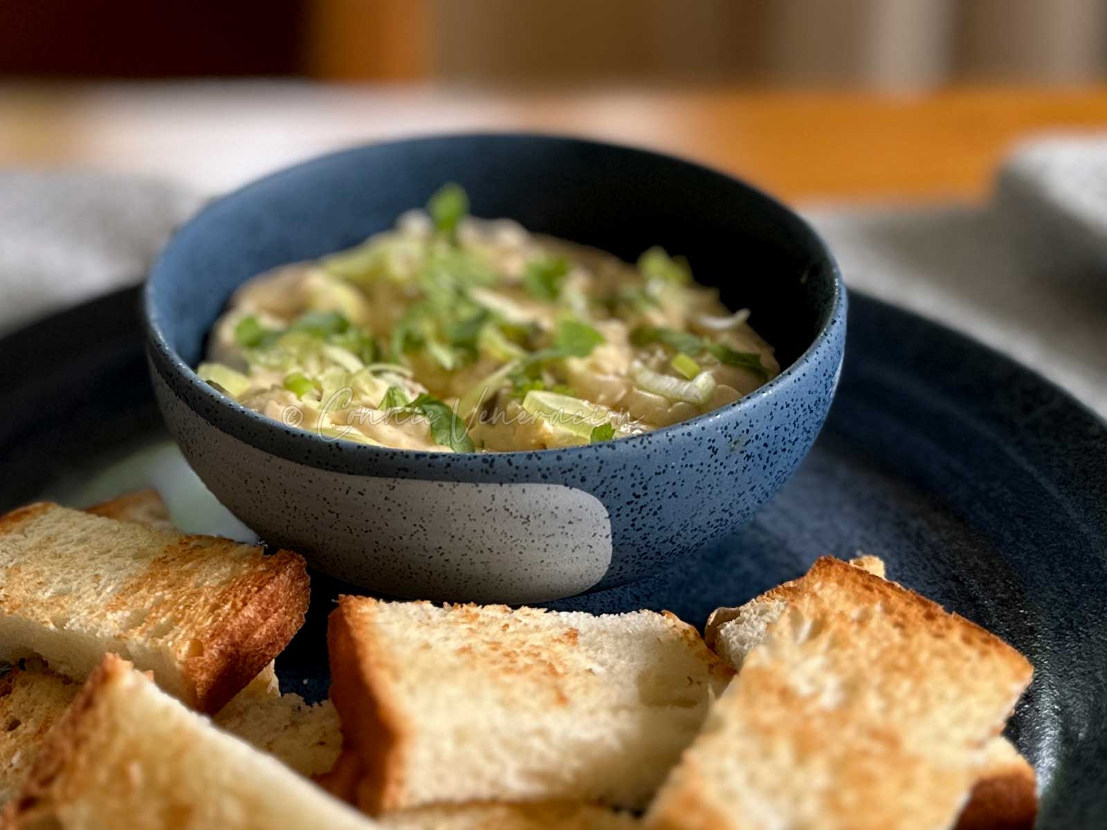 Cream cheese, sun-dried tomatoes, garlic and scallion dip