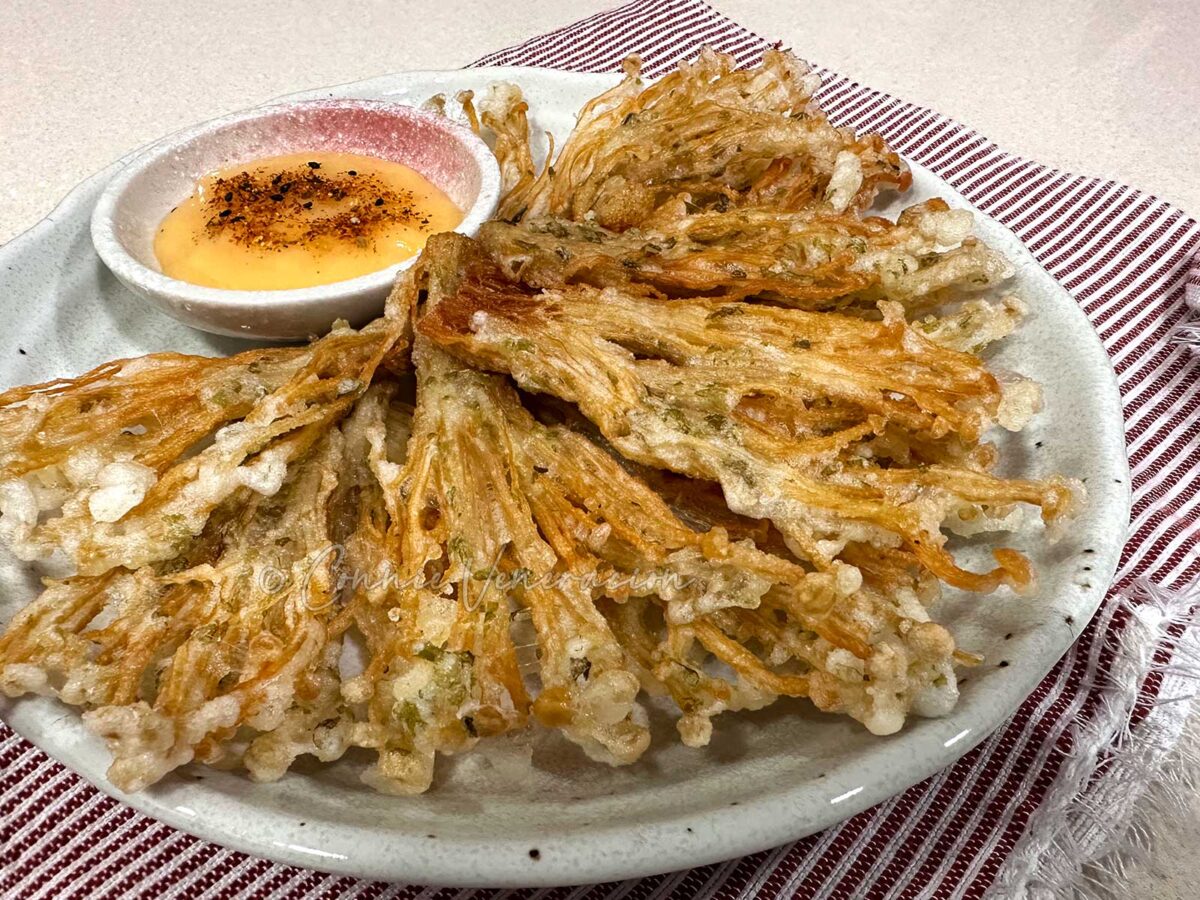 Enoki mushroom tempura