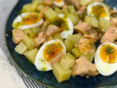 Potato, egg and salmon salad