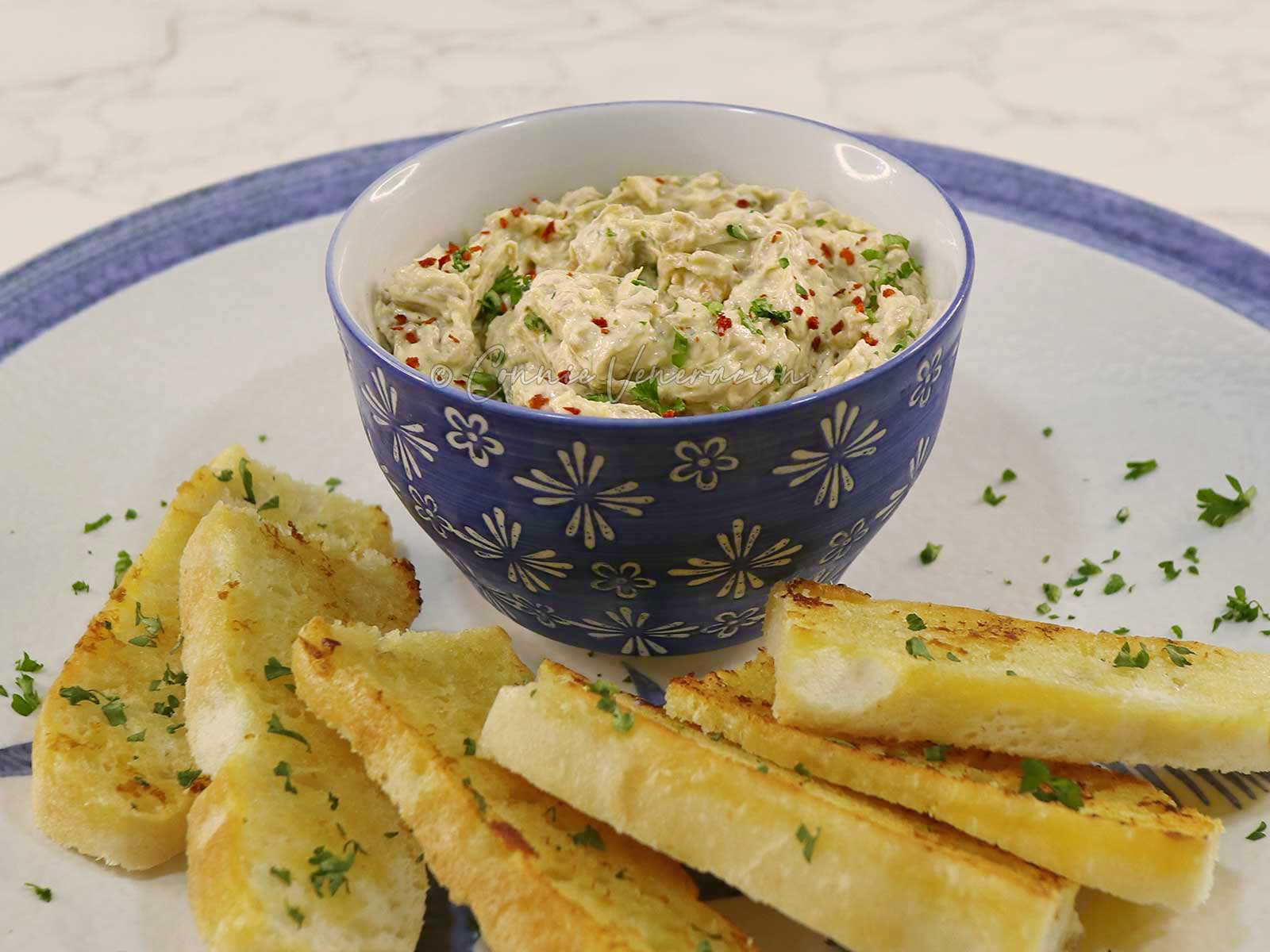 Caramelized onion and cream cheese dip
