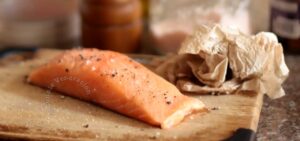 Seasoning salmon