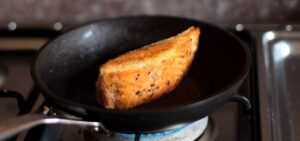 Searing salmon