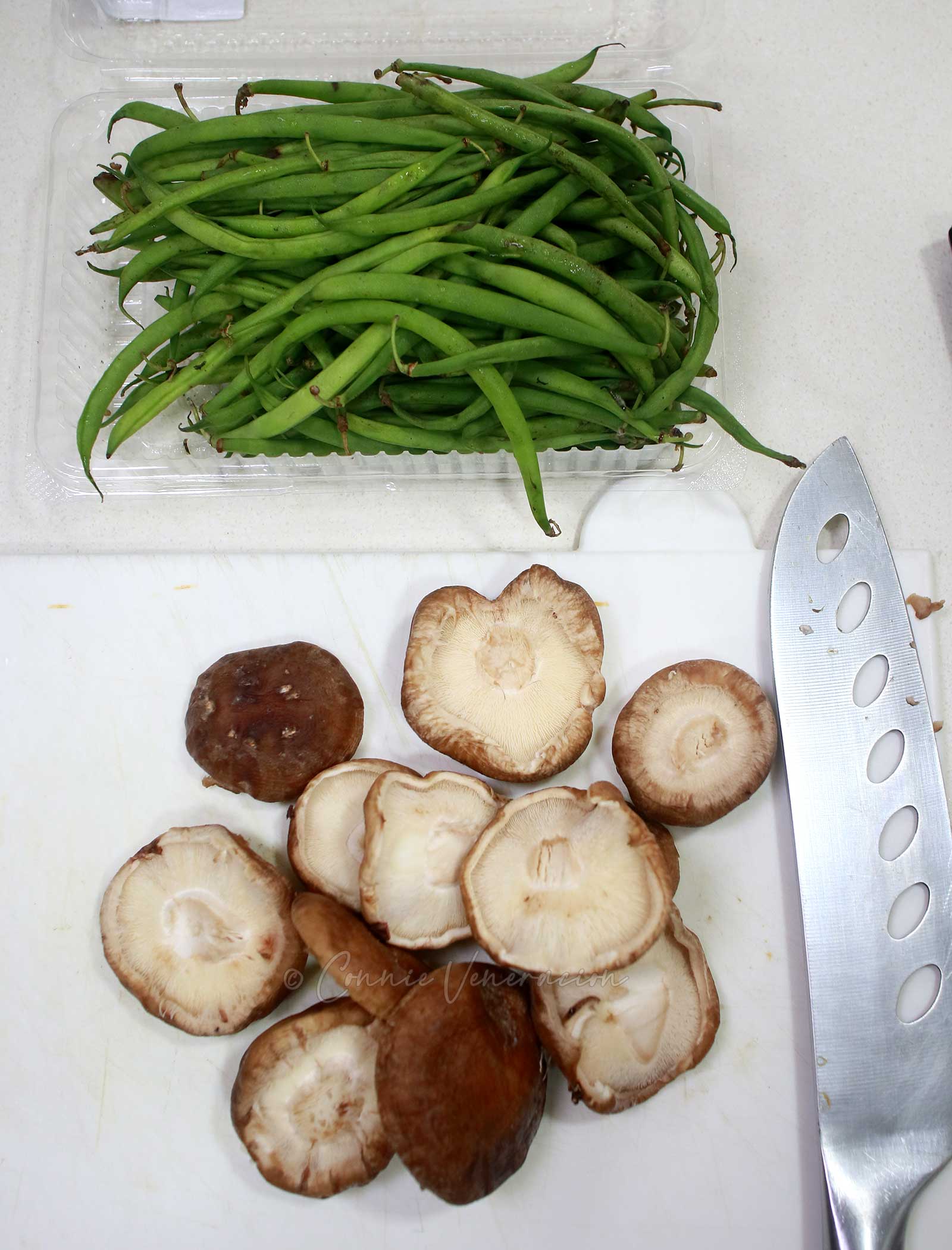 Fresh shiitake and haricot vert