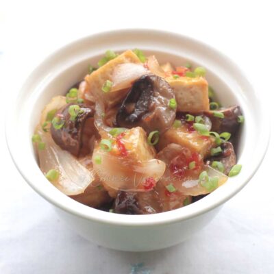 Sweet chili mushrooms and tofu