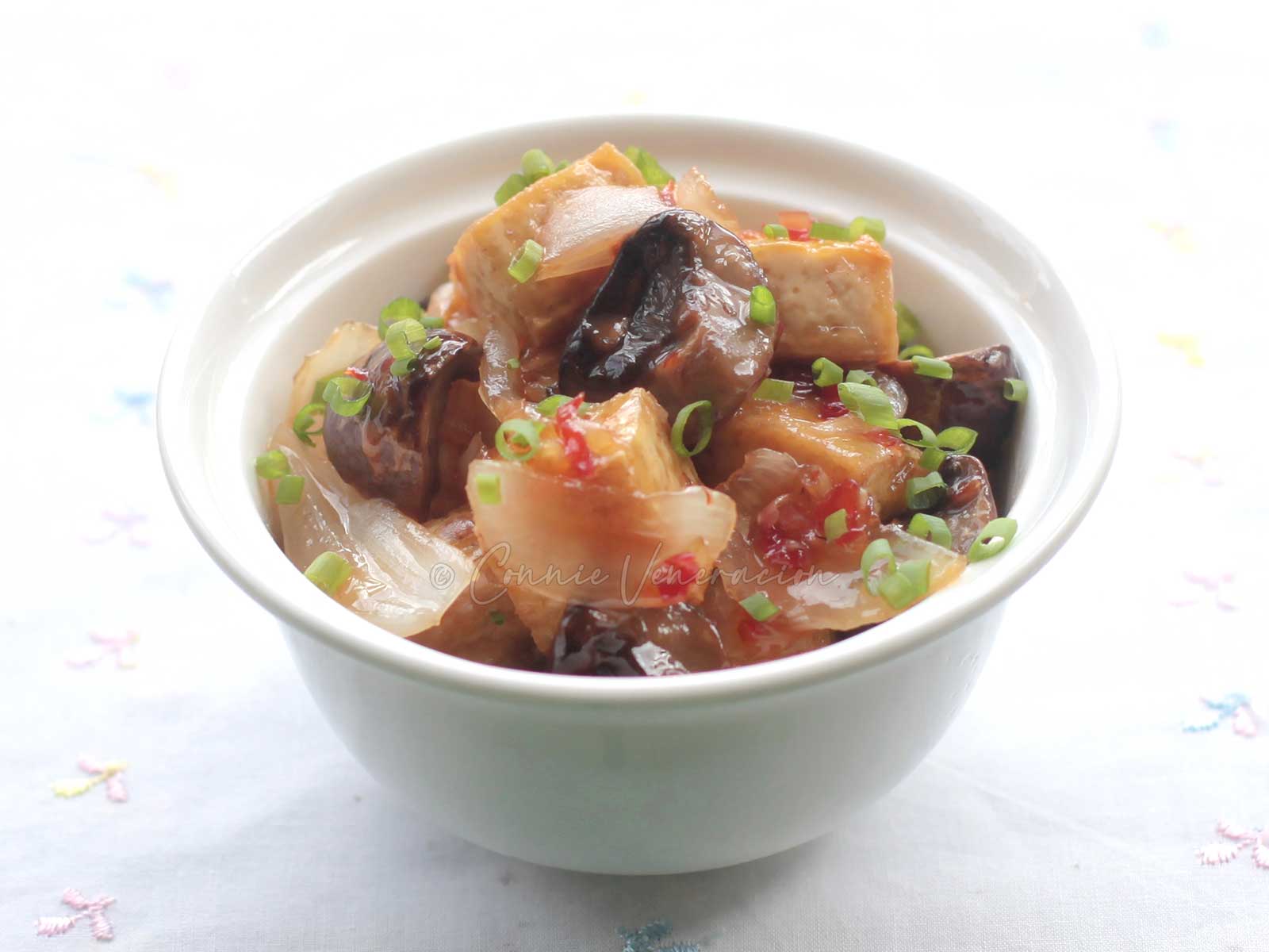 Sweet chili mushrooms and tofu