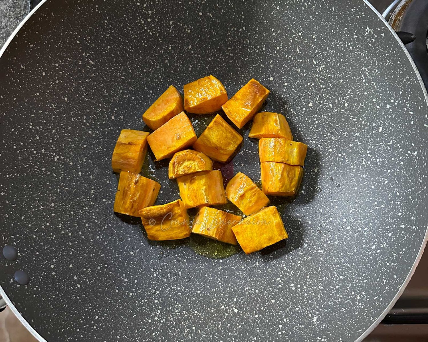 Frying sweet potatoes