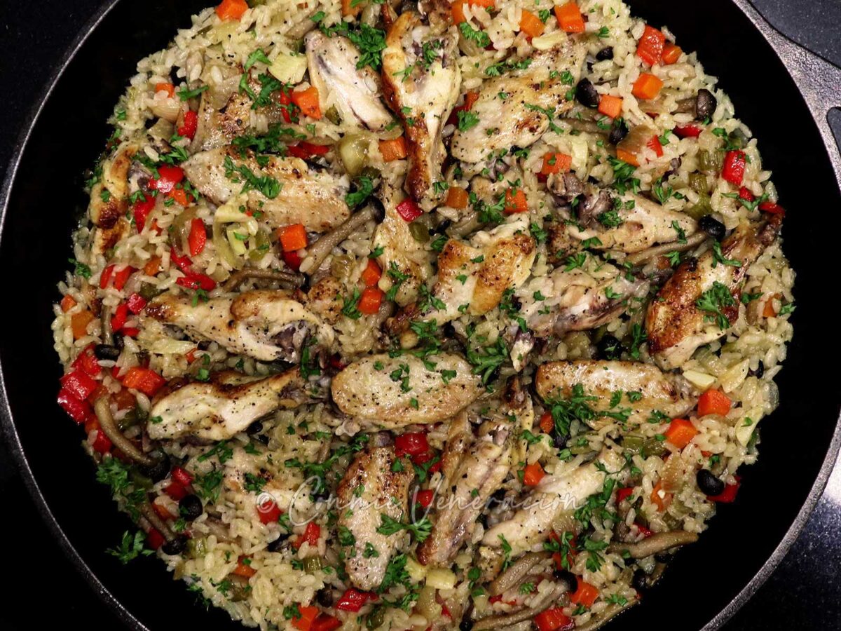 Chicken, mushrooms and rice casserole