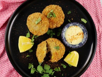 Crab cakes, Japanese-style (crab furai)