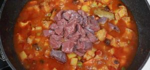 Adding pork liver to Filipino menudo