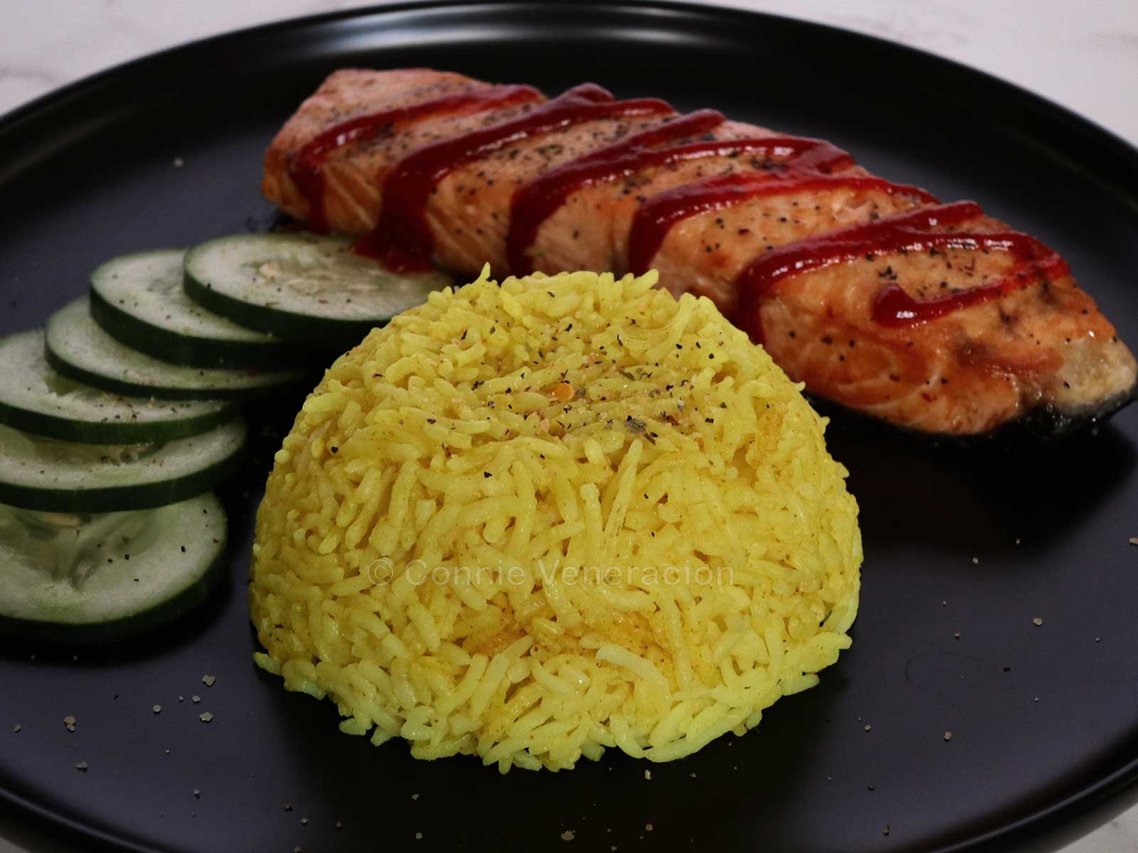 Indonesian yellow rice (nasi kuning)