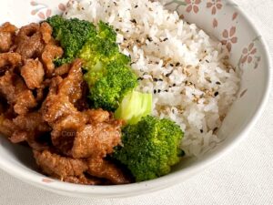 Pork bulgogi rice bowl