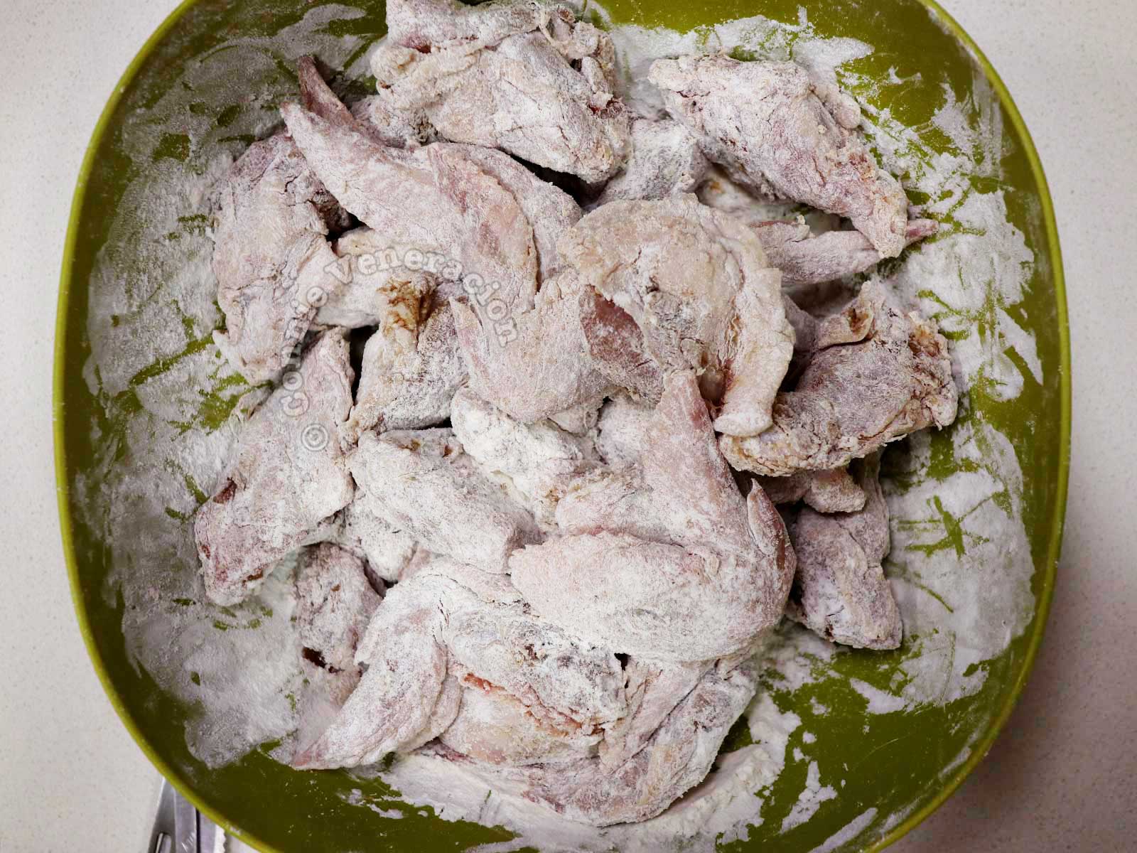 Floured chicken wings