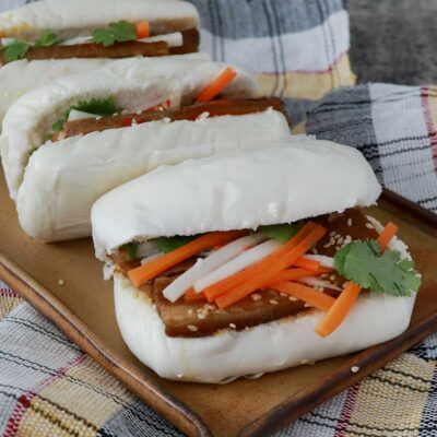Pork belly buns