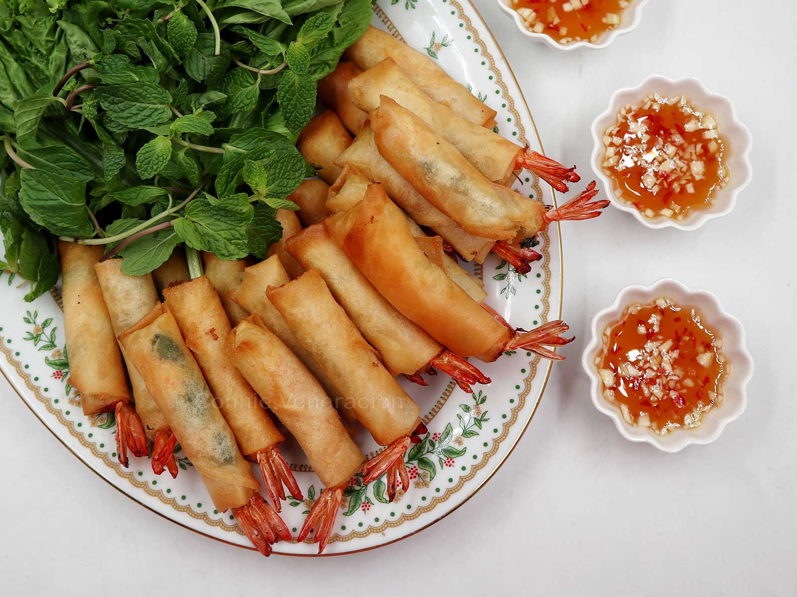 Vietnamese shrimp spring rolls