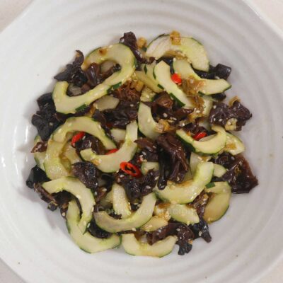 Cucumber and wood ears salad