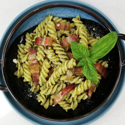 Bacon pesto pasta