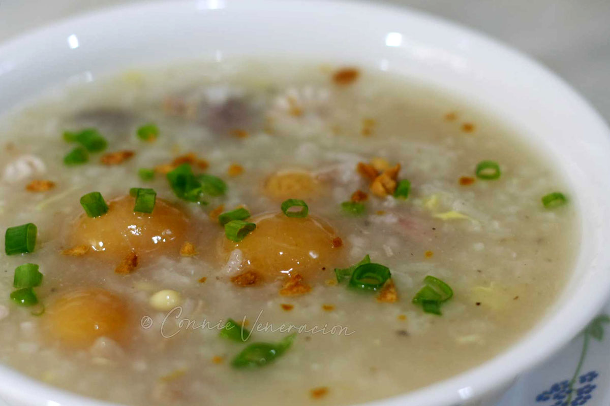 Chicken arroz caldo with immature chicken eggs