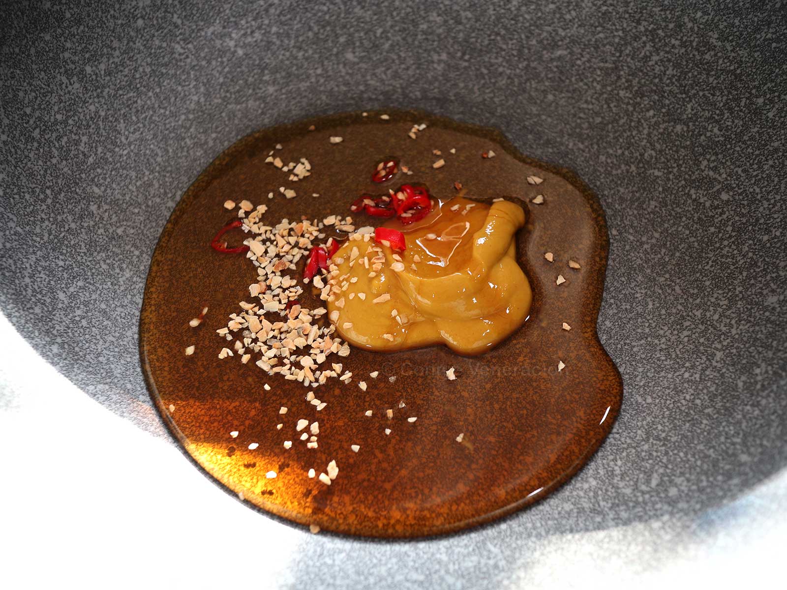 Chili honey mustard glaze