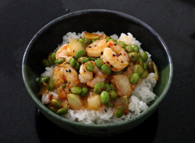 Sweet spicy shrimps and edamame
