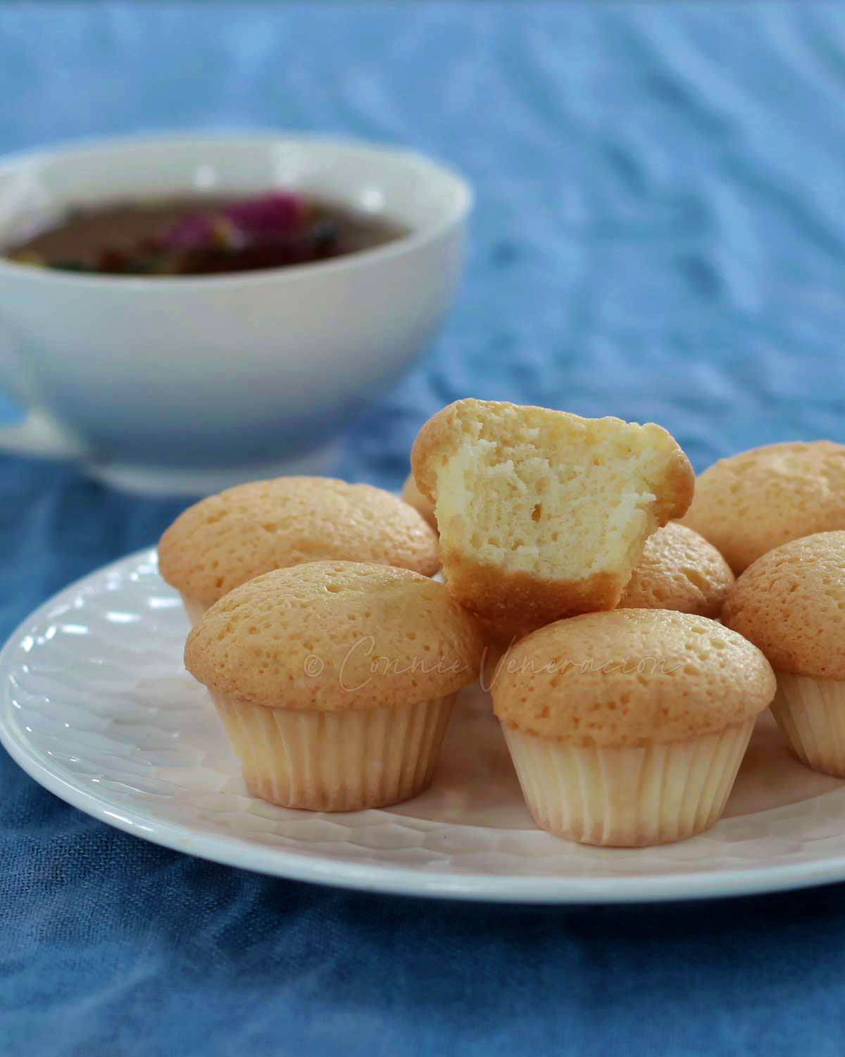 Chinese egg cakes