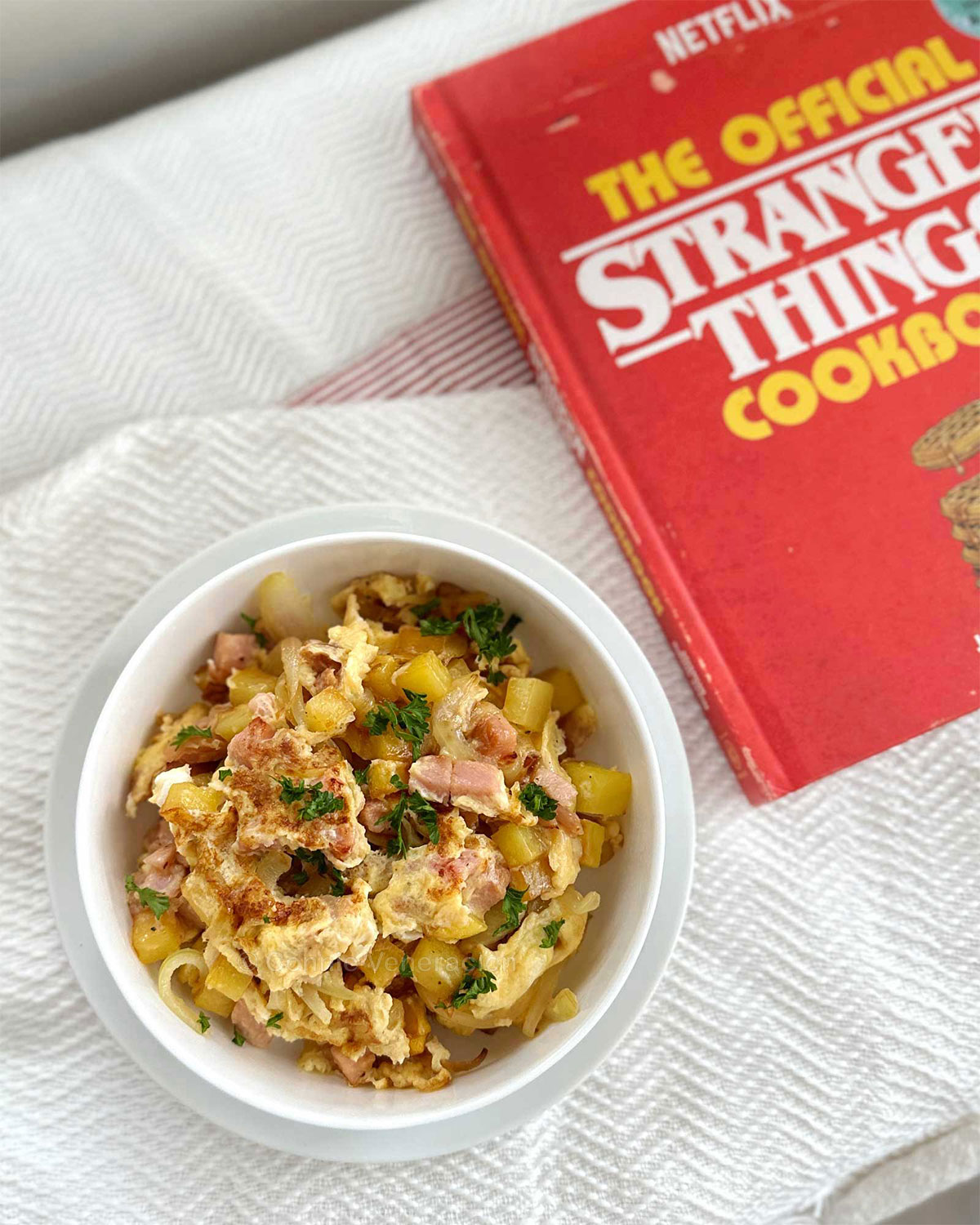 Scrambled eggs, ham and potatoes