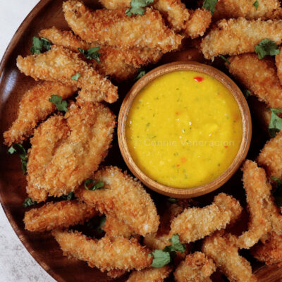 No-cook Thai-style mango chili sauce with fried chicken