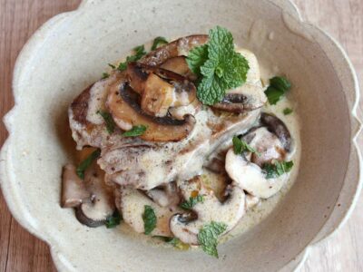 Beef tongue (lengua) and mushrooms in Bechamel sauce
