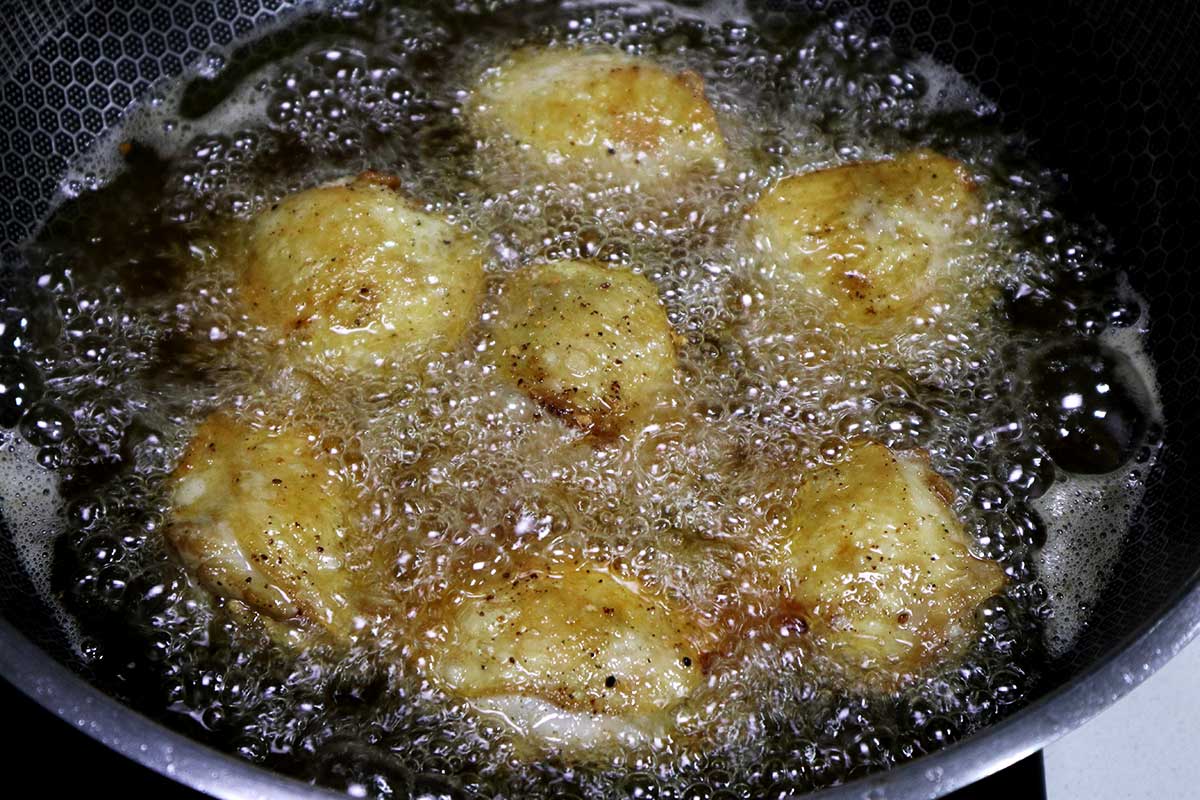 Browning chicken thighs