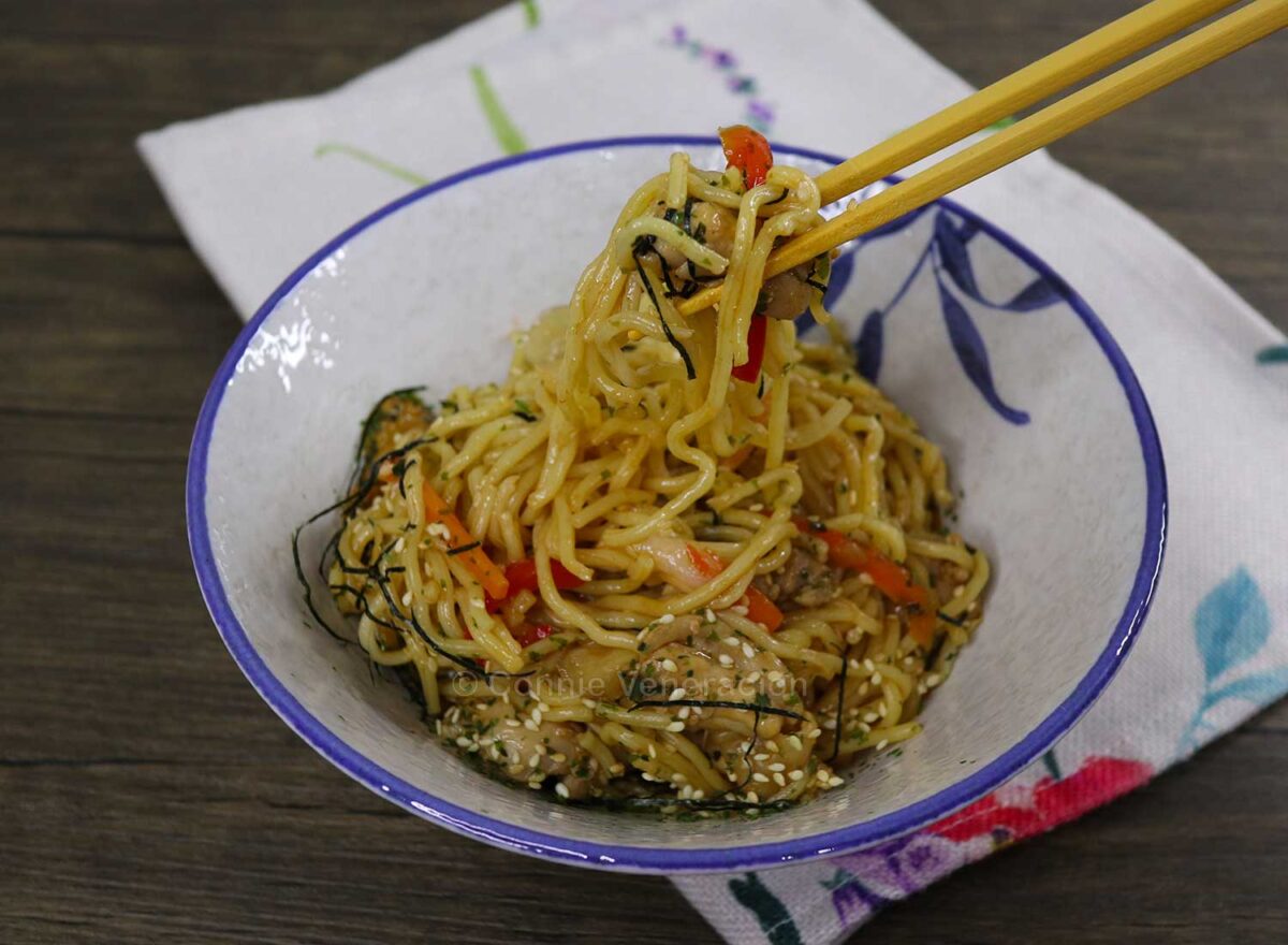 Chicken yakisoba