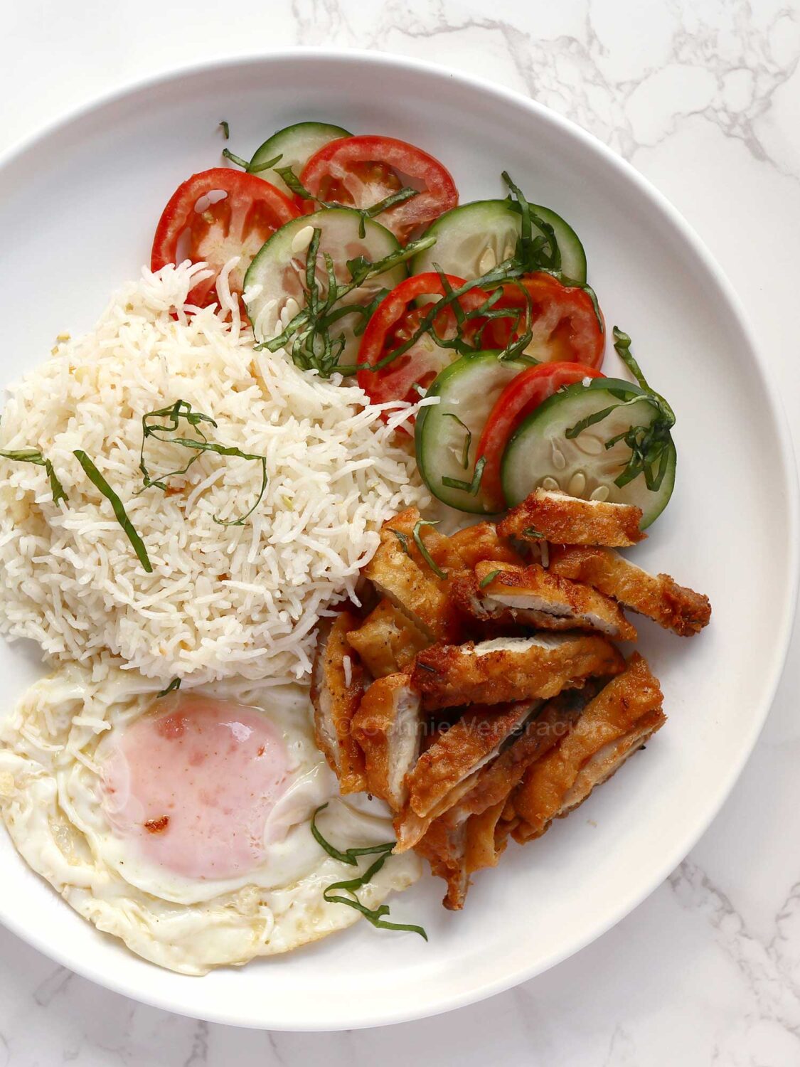 Fried chicken, rice and egg (chicksilog)