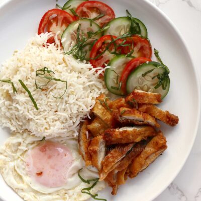 Fried chicken, rice and egg (chicksilog)